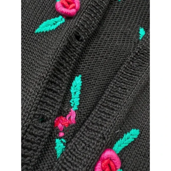 Vintage‎ Roberta Frost Woolart Cardigan Black Floral Rose Long Sleeve One Size - Picture 5 of 6